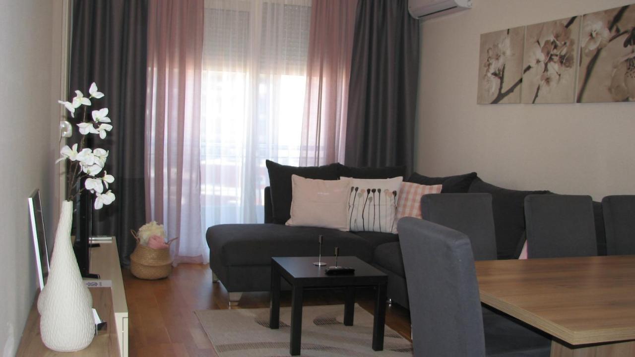 Apartments B&S Lux บุดวา ภายนอก รูปภาพ
