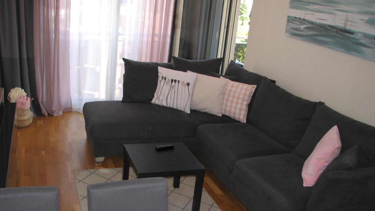 Apartments B&S Lux บุดวา ภายนอก รูปภาพ