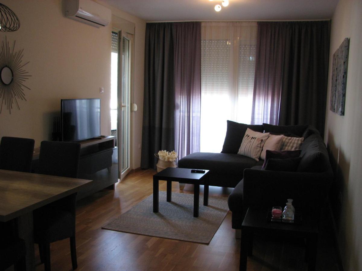 Apartments B&S Lux บุดวา ภายนอก รูปภาพ